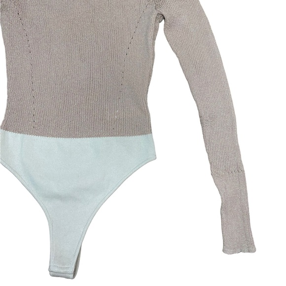 Free People Bodysuit Gold Tan Disco Sparkle Long Sleeve Top Size M NEW - Picture 11 of 16